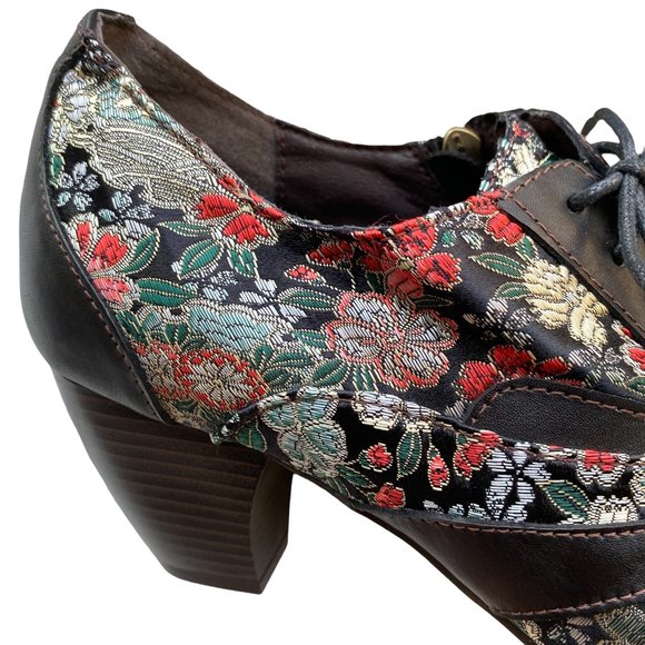 Socopy Retro Vintage Style lace Up Flower Embroidered Fabric Leather Heeled Shoe - Picture 11 of 16